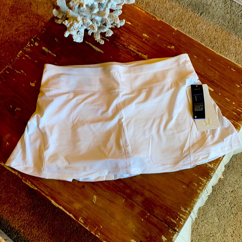 Lululemon Circuit Breaker Skirt NWT 10